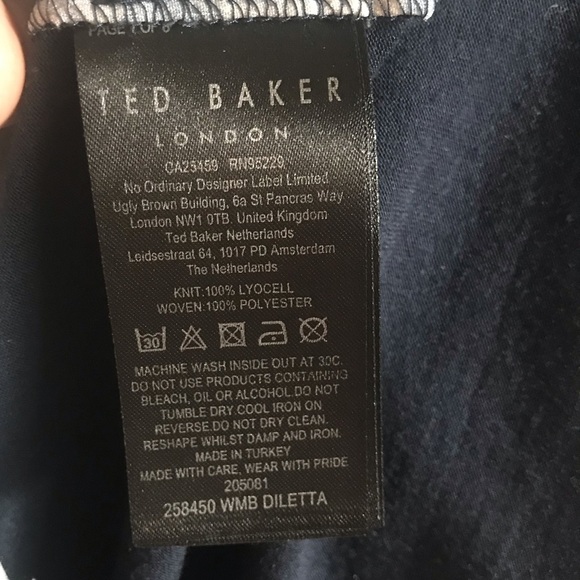 Ted Baker cap sleeve printed diletta top - Picture 8 of 9